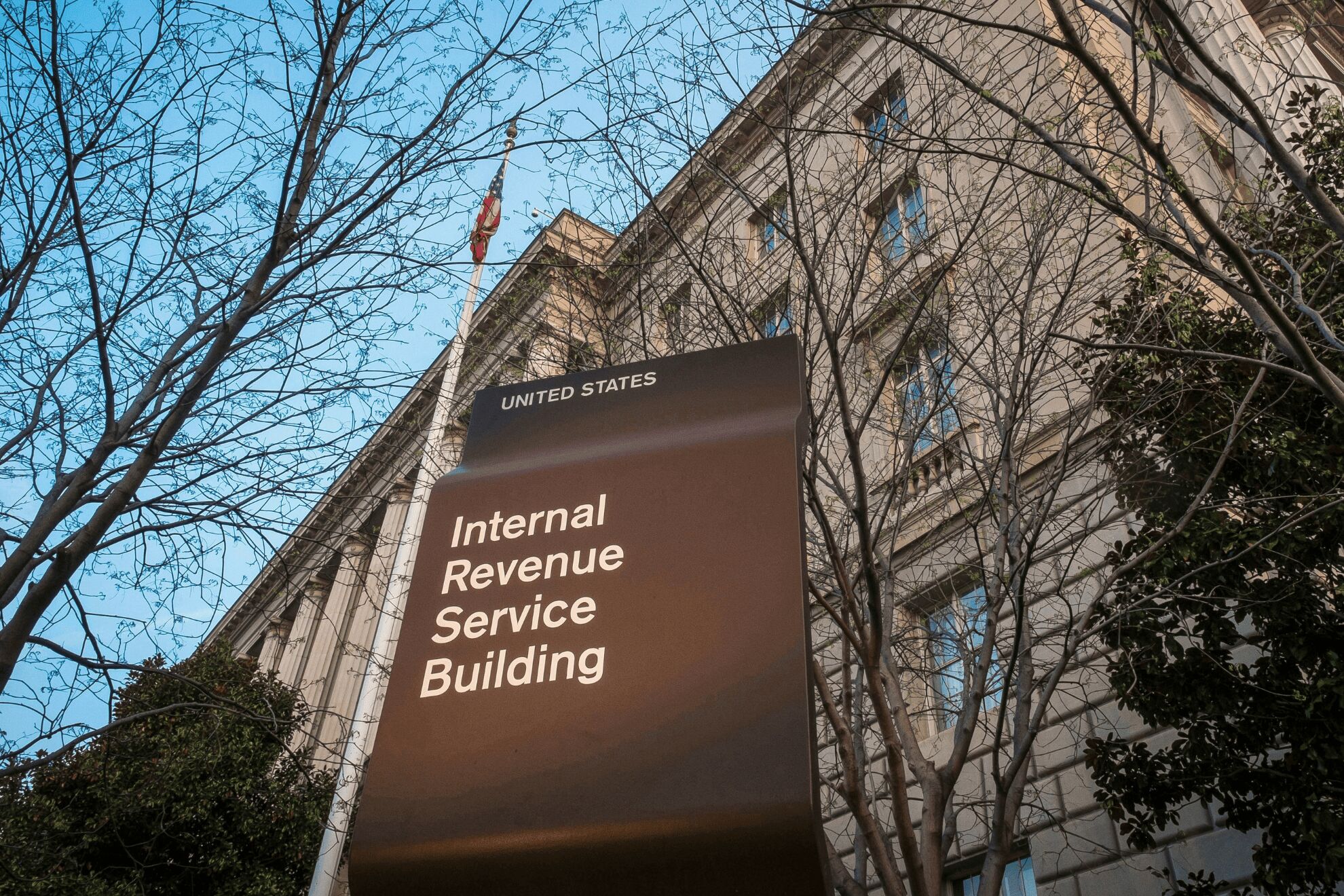 El IRS ya comenz� con la devoluci�n de impuestos