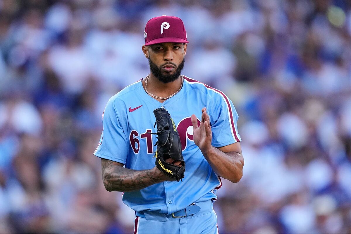 El dominicano Cristopher Sánchez da el pelotazo: contrato millonario con los Phillies