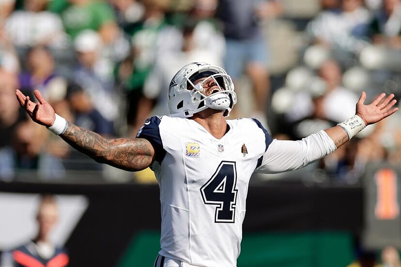 Dak Prescott es aclamado como MVP tras su nueva exhibición con los Cowboys  pero sus oídos se 'cierran' inesperadamente | Marcausa