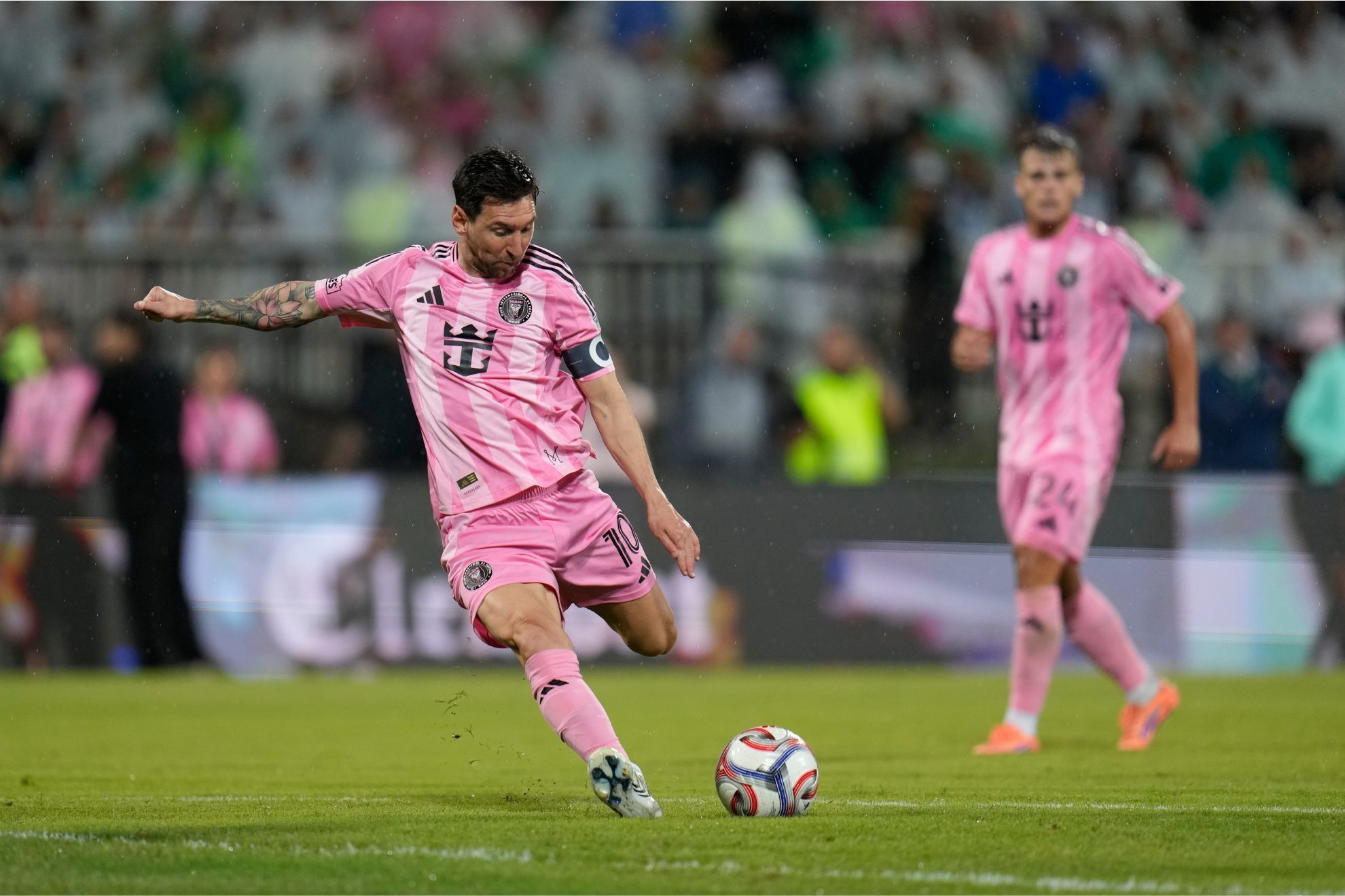 Inter Miami vence 2-1 a Atl�tico Nacional