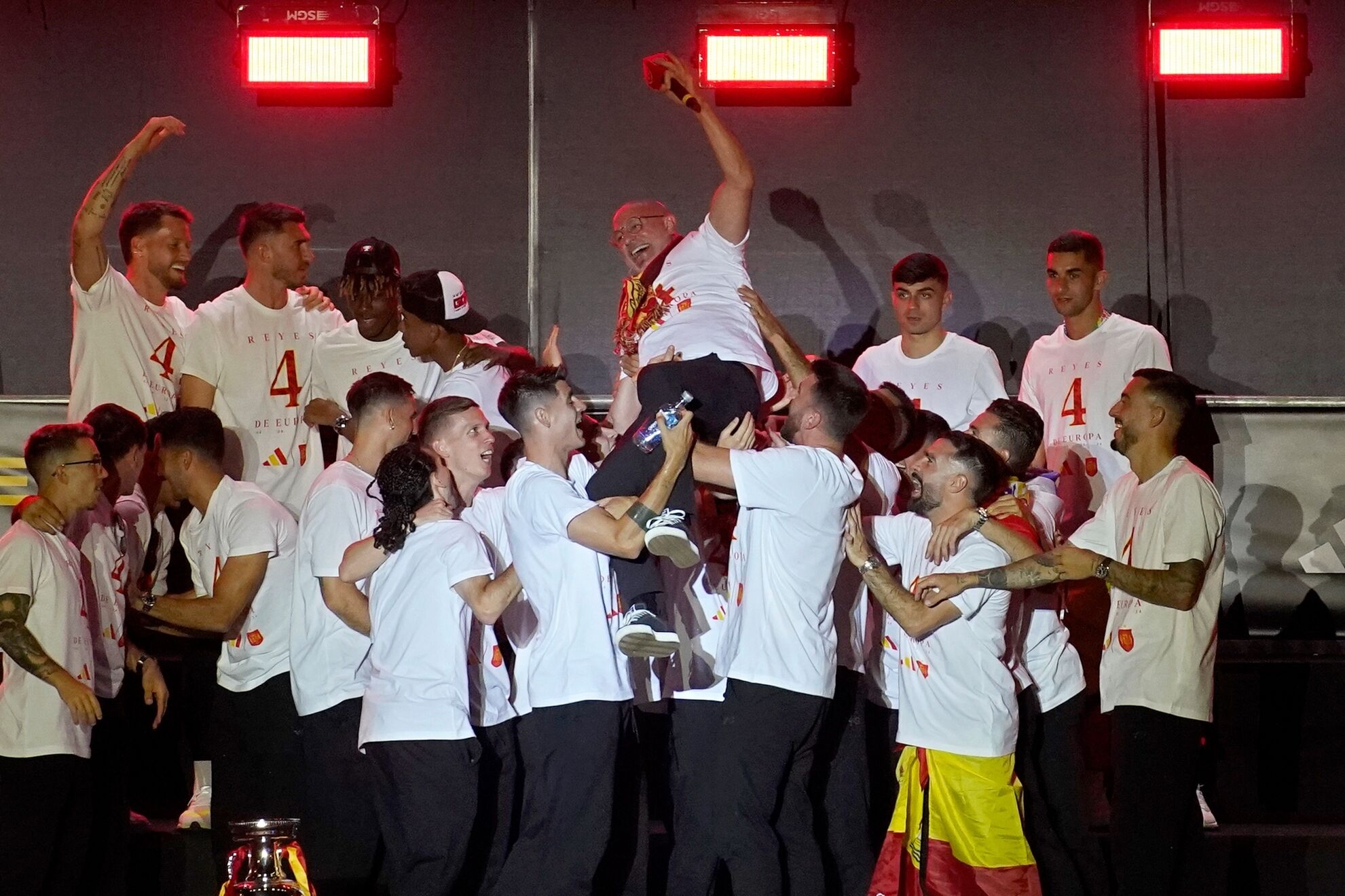 La Selecci�n Espa�ola festej� por todo lo alto el t�tulo de la Eurocopa.