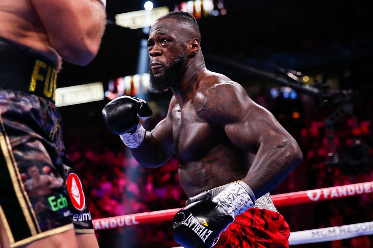Deontay Wilder reaparece con nueva acompañante y enciende los rumores previo a su regreso al ring
