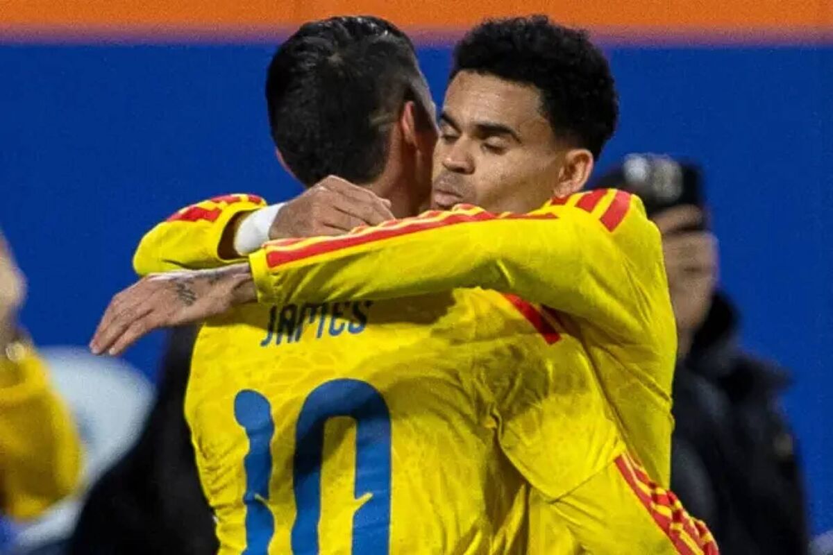 Luis Díaz revela el calvario de James Rodríguez tras jugar enfermo ante Francia: "Lo vi mal"
