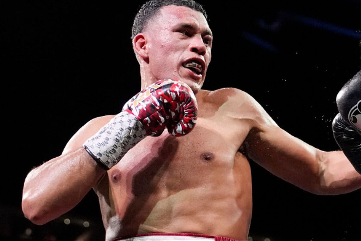 David Benavidez se rinde y dejará de buscar la pelea con Canelo Álvarez