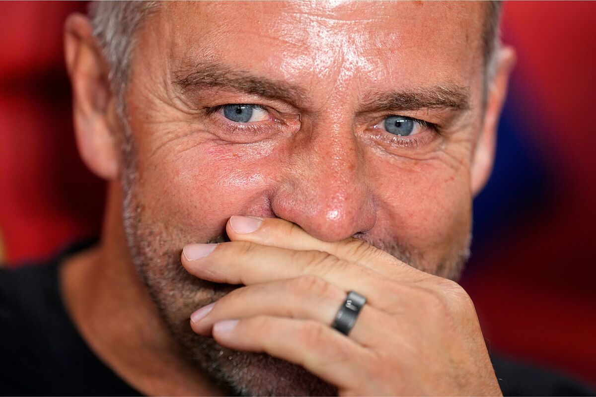 Hansi Flick revela lo que significaría para él entrenar a Lionel Messi