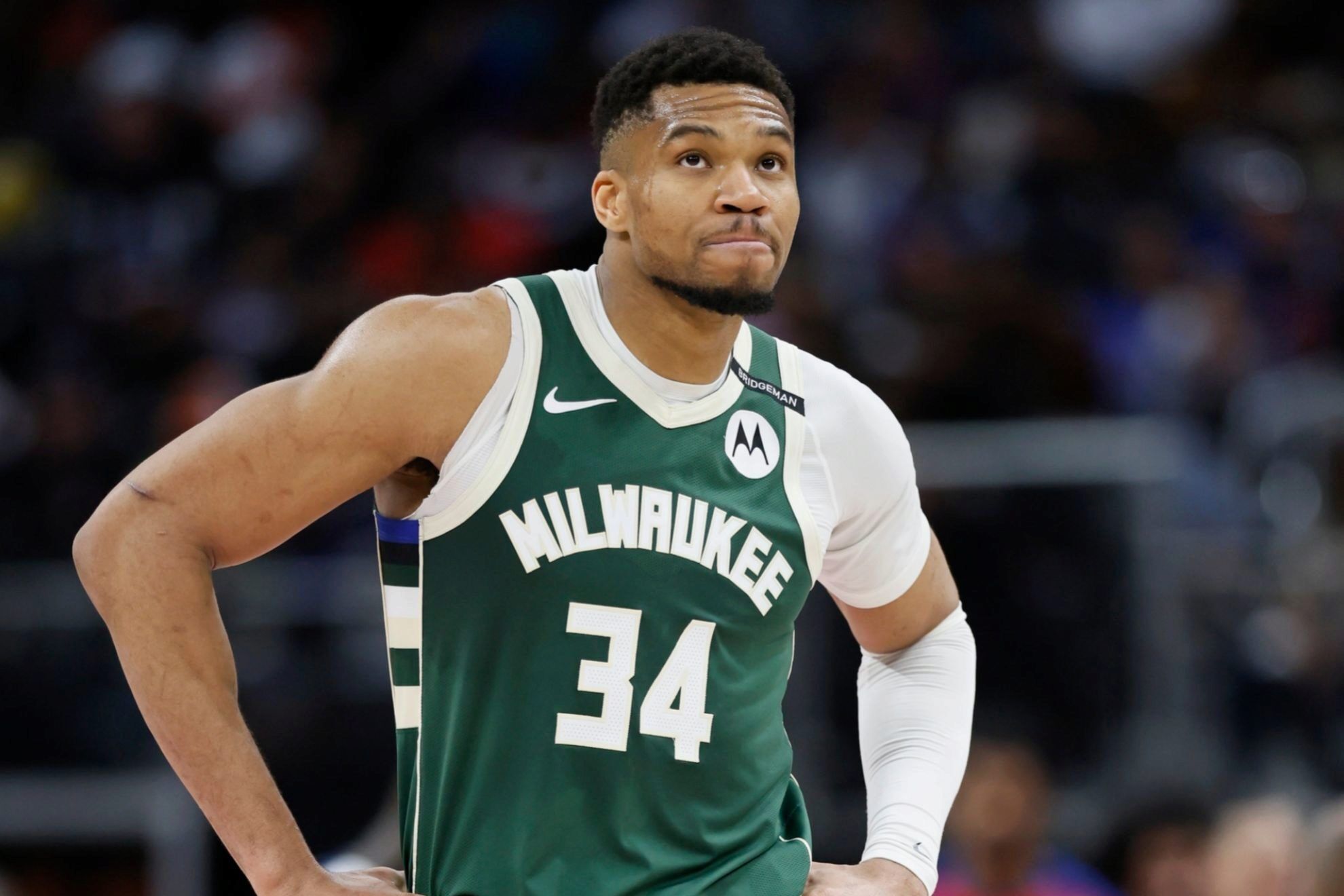 Milwaukee Bucks forward lt;HIT gt;Giannis lt;/HIT gt; Antetokounmpo (34) during the second half of an NBA basketball game against the Detroit Pistons Friday, April 11, 2025, in Detroit. (AP Photo/Duane Burleson)