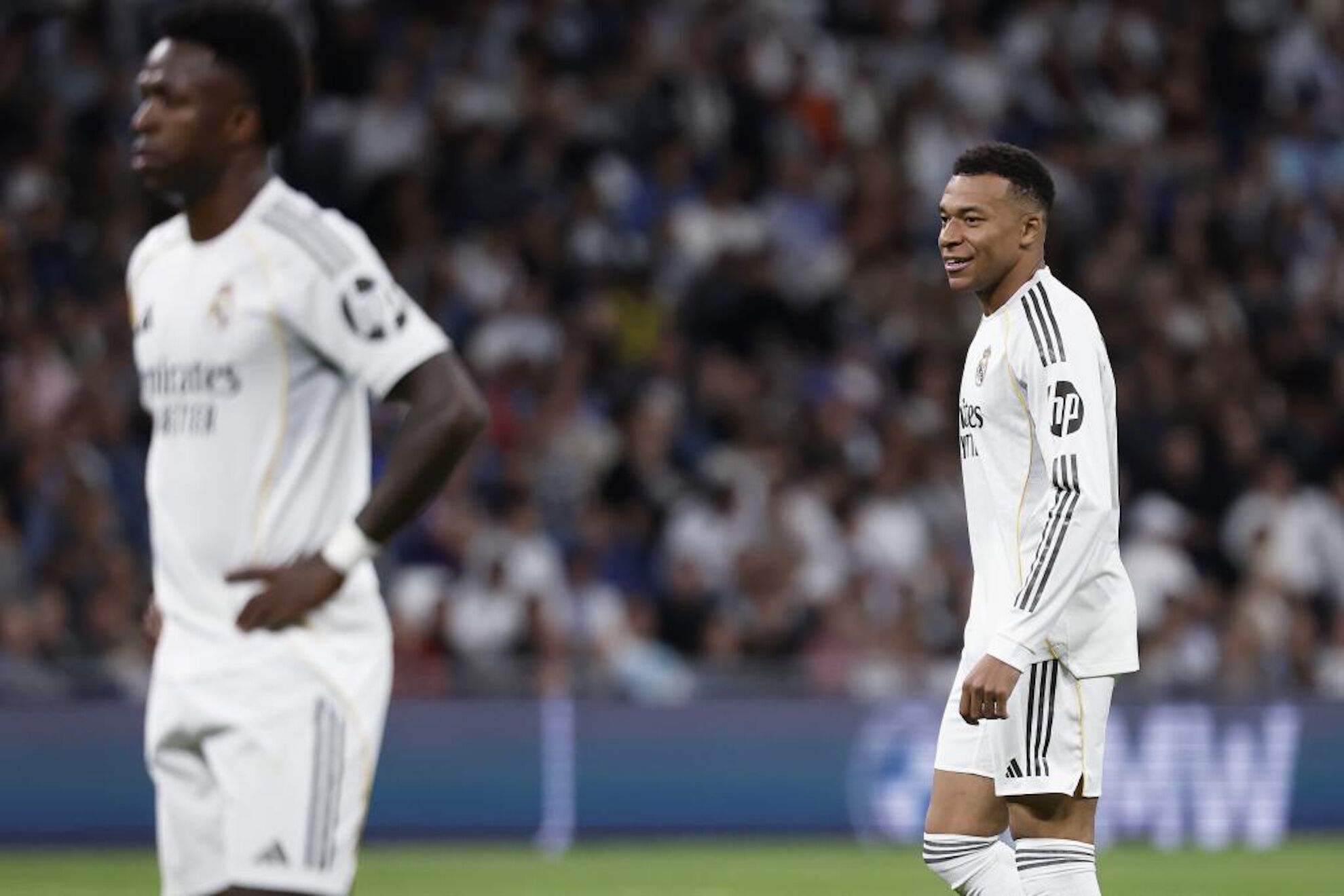 Mbapp� y Vinicius durante un partido con el Real Madrid.