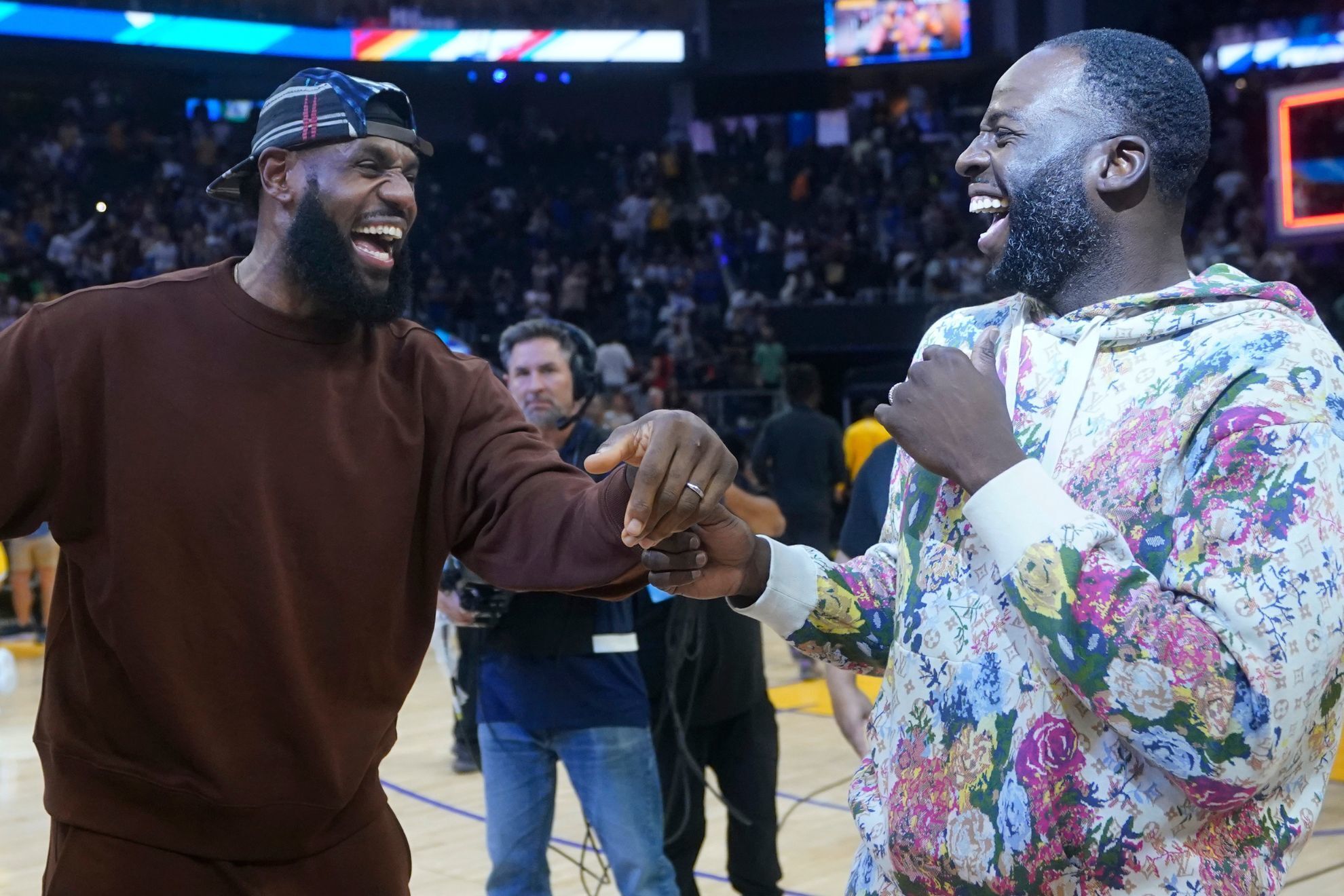 La alocada teor�a que podr�a llevar a Draymond Green a unirse a LeBron James en Cleveland