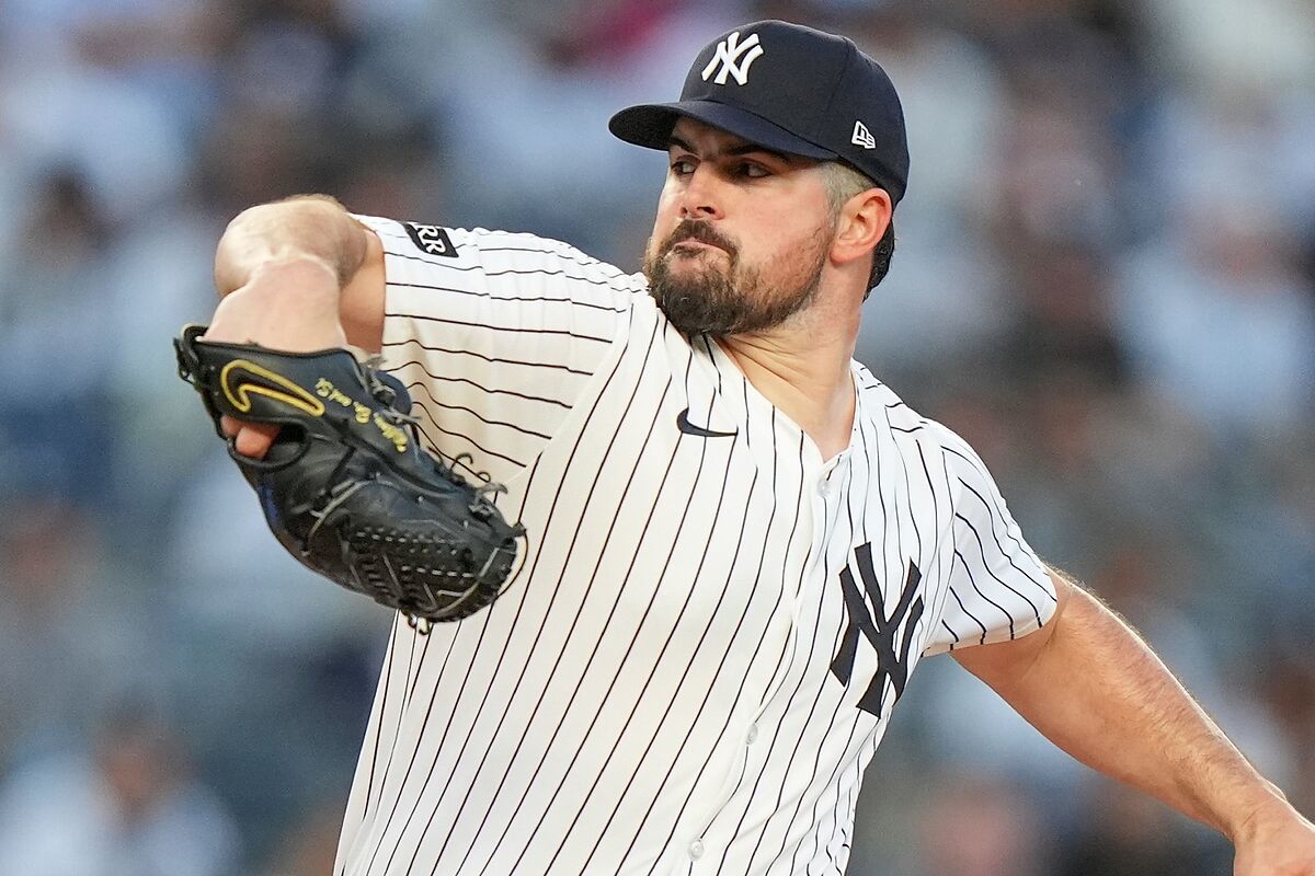 Aaron Boone ofrece una actualización emocionante sobre Carlos Rodón