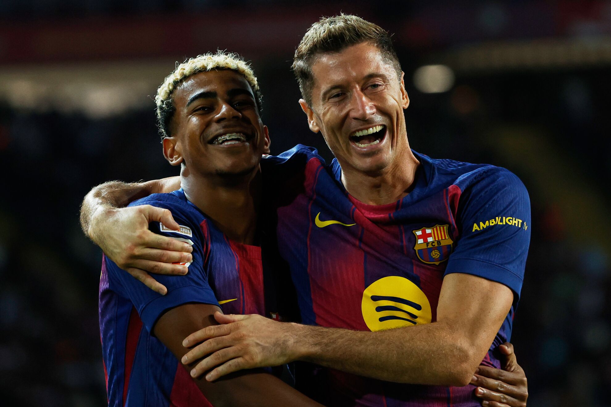 Lamine Yamal env�a un sentido mensaje a Robert Lewandowski tras su salida del Barcelona