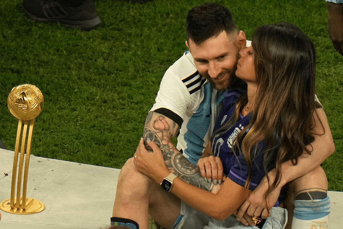 Leo Messi es un romántico: los dos tiernos regalos que le hizo a Antonela en el día de San Valentín