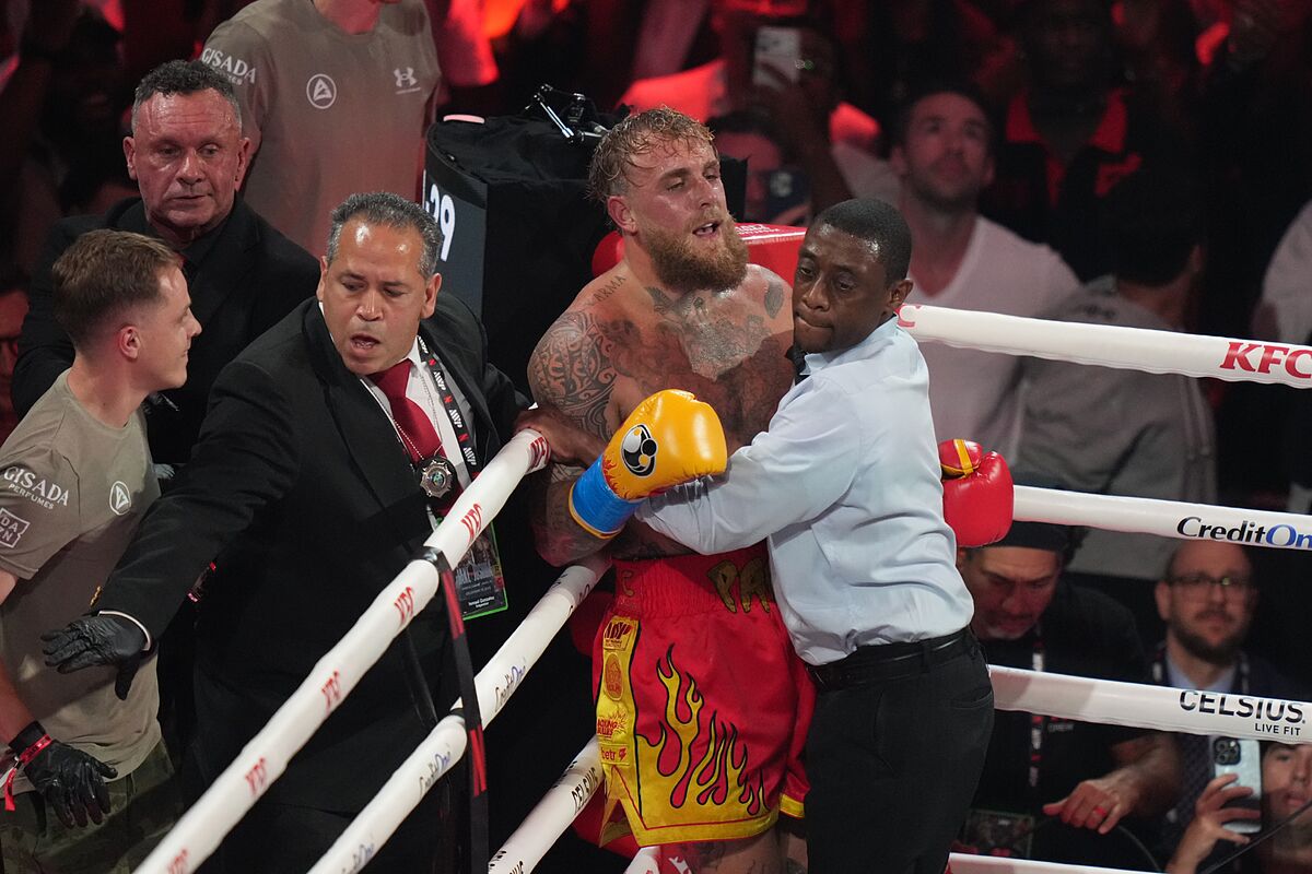 "No puedes llamar al 911 cuando lo necesites": Jake Paul lanza su apoyo al ICE y deja polémico mensaje en redes