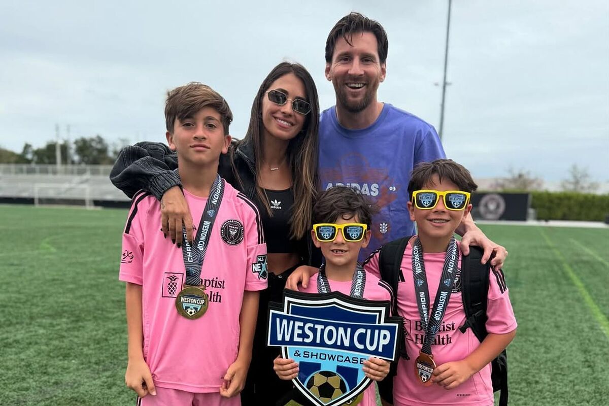 Lionel Messi llega a la Dreams Cup con toda su familia para apoyar a su hijo como cualquier padre futbolero