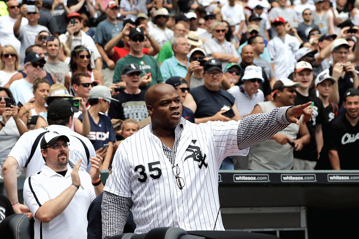 Frank Thomas, leyenda de jonrones con los White Sox, los demanda. ¡También a Chicago Bulls!