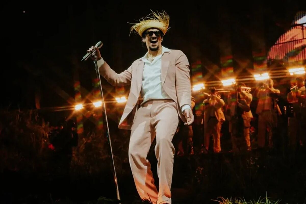 ¿Quién cantará junto a Bad Bunny en el Super Bowl 2026?