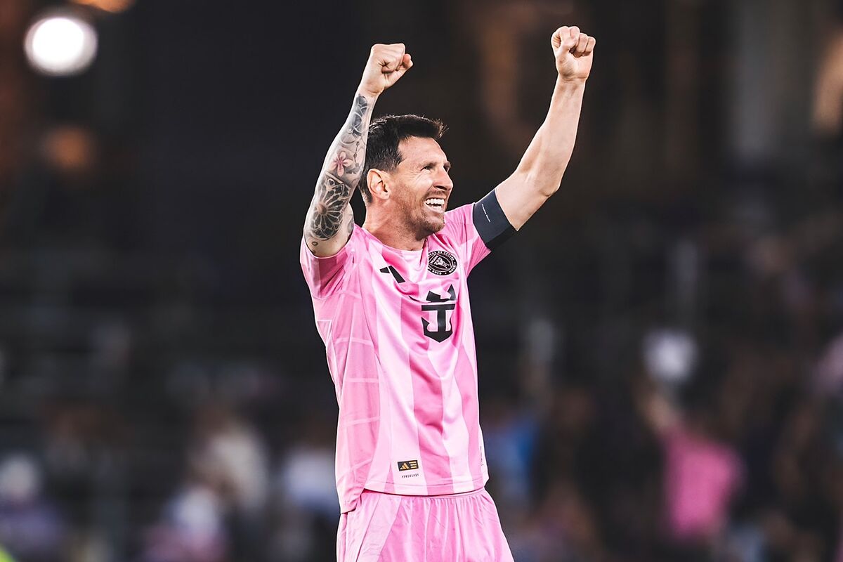 El Inter Miami, con doblete de Messi, remontó el Clásico de Florida y se mete en zona de clasificación