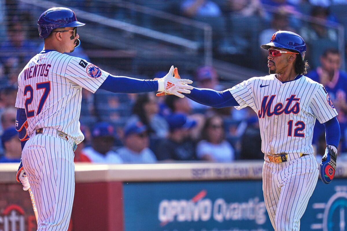 Acusan a Francisco Lindor de una mala relación con Juan Soto y da explicaciones sobre su corrido de bases